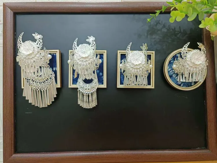 贵州特色文创伴手礼生日礼物扎染苗族苗帽冰箱贴贵阳苗冠冰箱贴