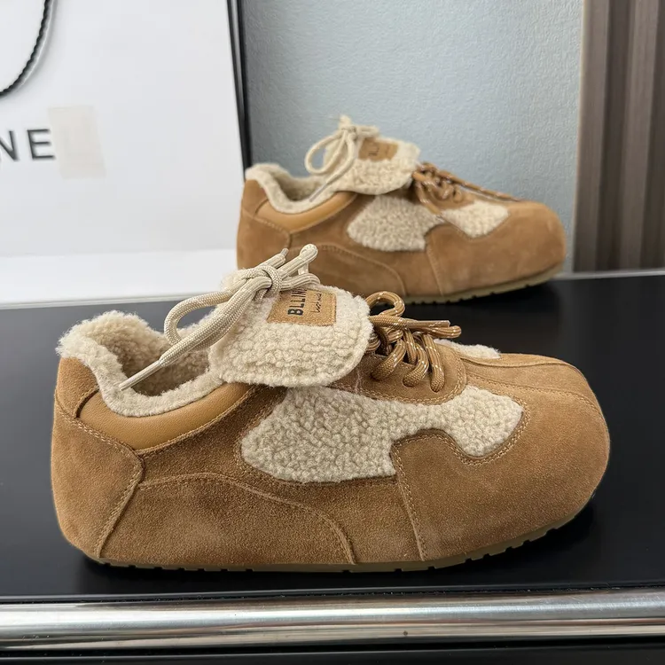 2025秋冬新款真皮复古系带休闲板鞋女百搭德训鞋加绒保暖阿甘鞋女