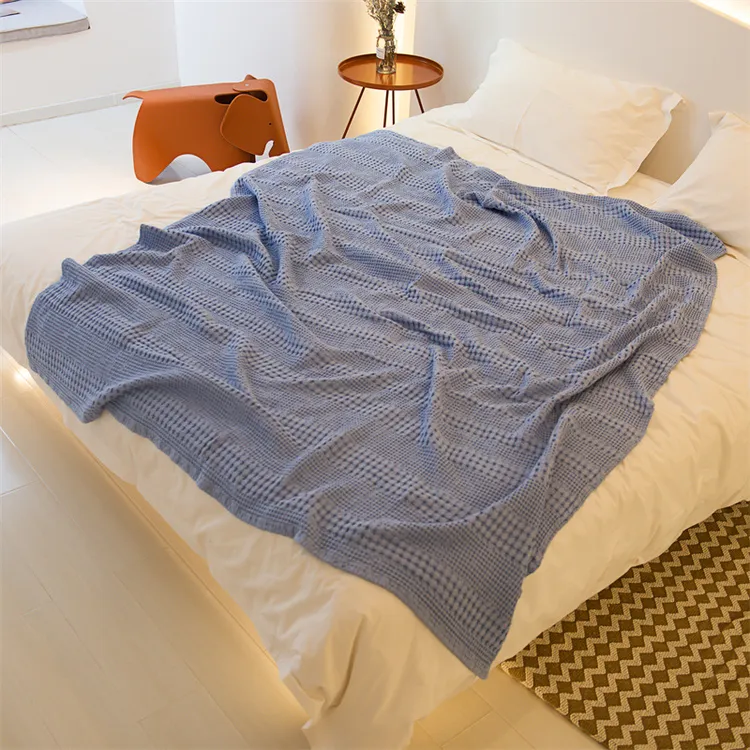 夏尔小镇-学生单人毯子轻羽多用毯盖毯沙发毯针织蓝色午睡薄款