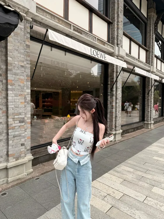 纯欲风辣妹气质印花抹胸背心上衣女夏季2025新款设计感显瘦牛仔裤