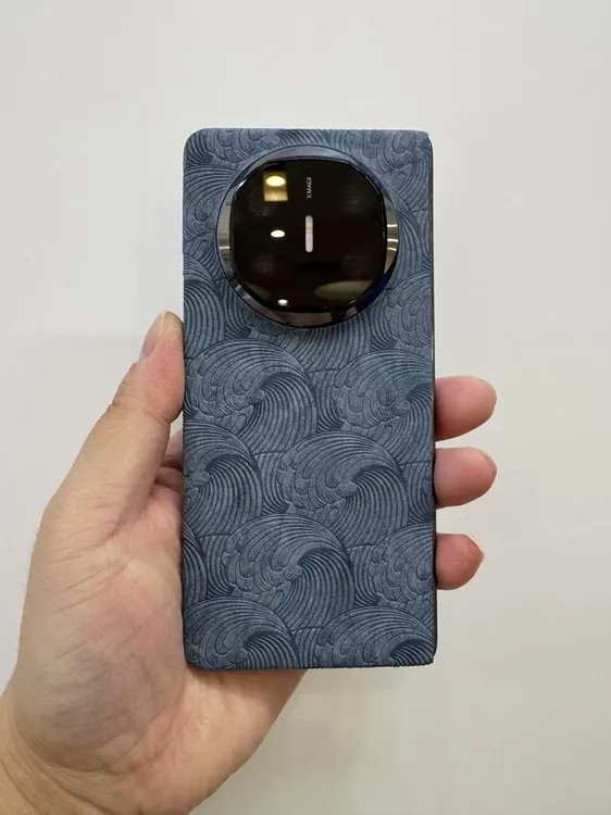 适用于通用手机膜背面全包保护贴膜防刮防蹭贴背膜配件速贴防滑