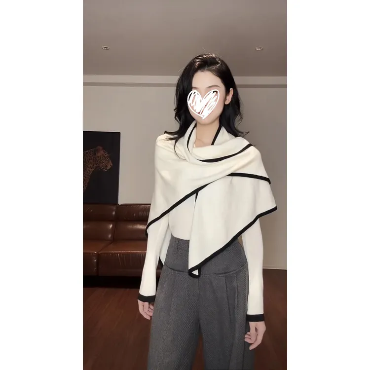 真两件三角披肩设计感针织衫 YSA89176