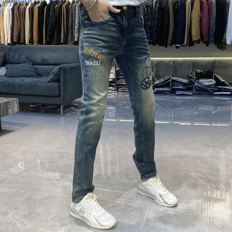 【也许家】新品男士欧货蓝色修身烫钻高品质弹力小脚牛仔裤TH2209