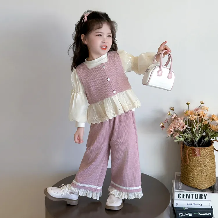 女童秋装套装2025新款4-6岁幼儿园潮款小童女宝春秋季洋气三件套