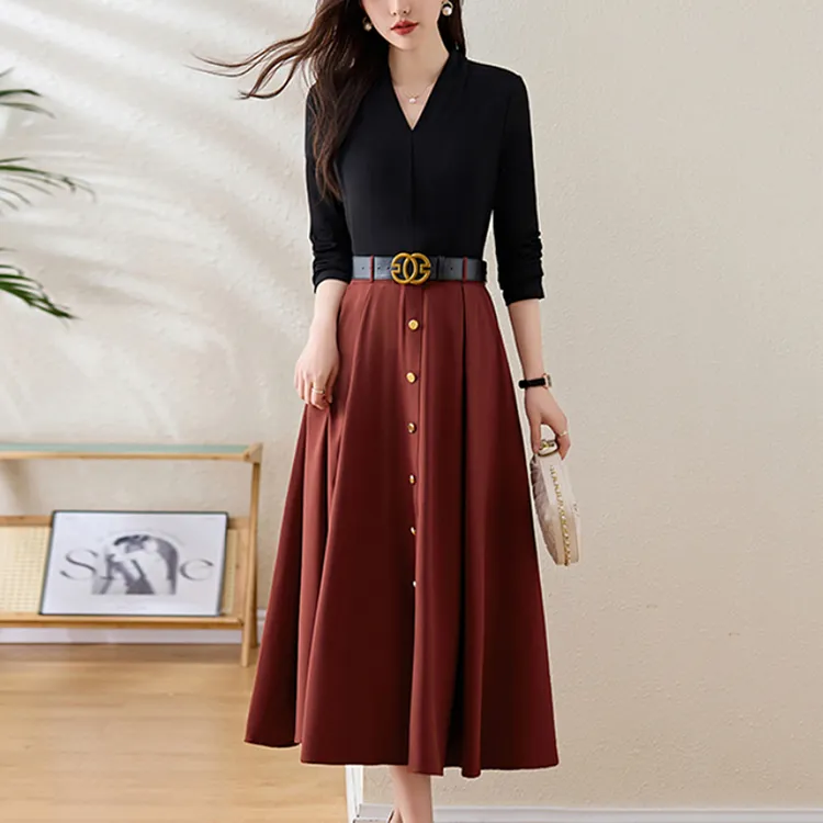 妈妈假两件撞色长袖连衣裙女春季新款气质休闲百搭收腰显瘦长裙子