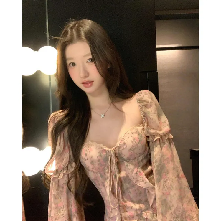 法式印花长袖雪纺衬衫女早秋纯欲风名媛气质修身显瘦紧身绝美上衣