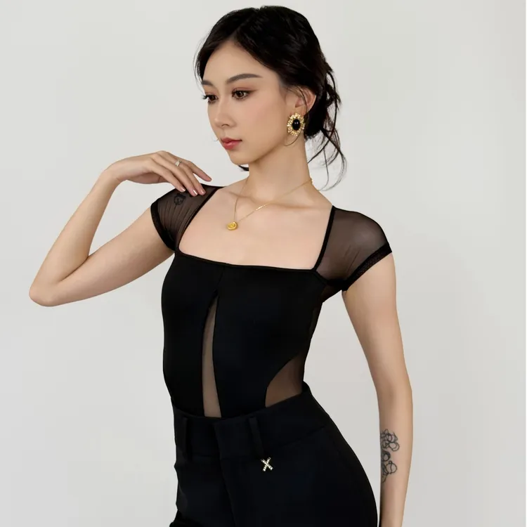 笑笑拉丁舞上新带胸垫女网纱拼接透气夏款舞服方领显瘦体服x3-3