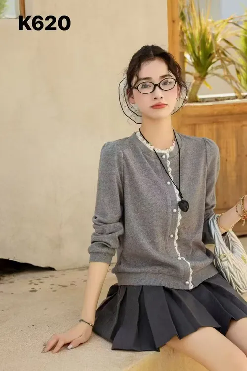 【C470】蕾丝花边毛针织衫小众设计感短款修身长袖内搭上衣秋冬新款