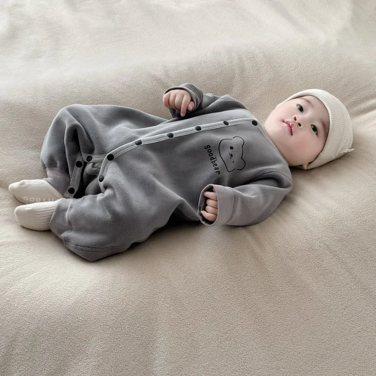 宝宝保暖连体衣春秋冬季加绒哈衣男女小童暖绒外出服婴儿室内爬服