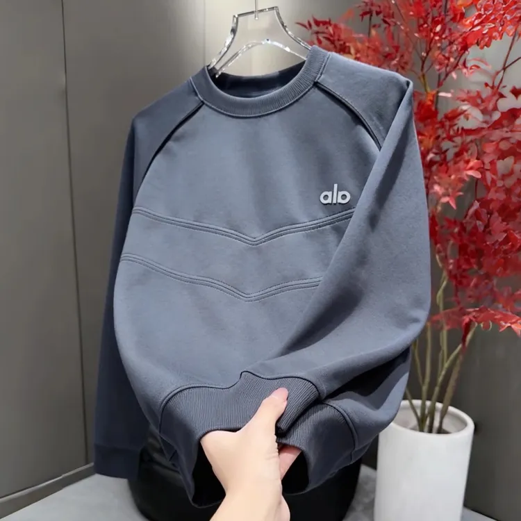 梦泡美式2025秋冬新款时尚拼接字母圆领卫衣男士宽松内搭打底衫潮