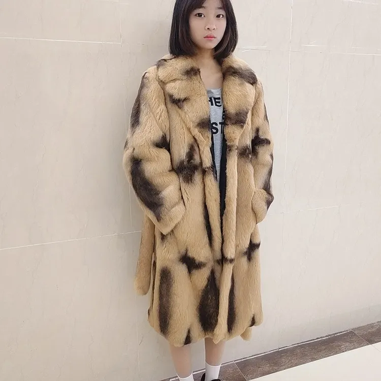 2025长款外套女V领大码卡其色艾鼬色德国兔毛真皮真毛皮草风衣