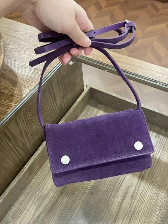 小众设计三隔层磨砂牛皮单肩斜挎小包