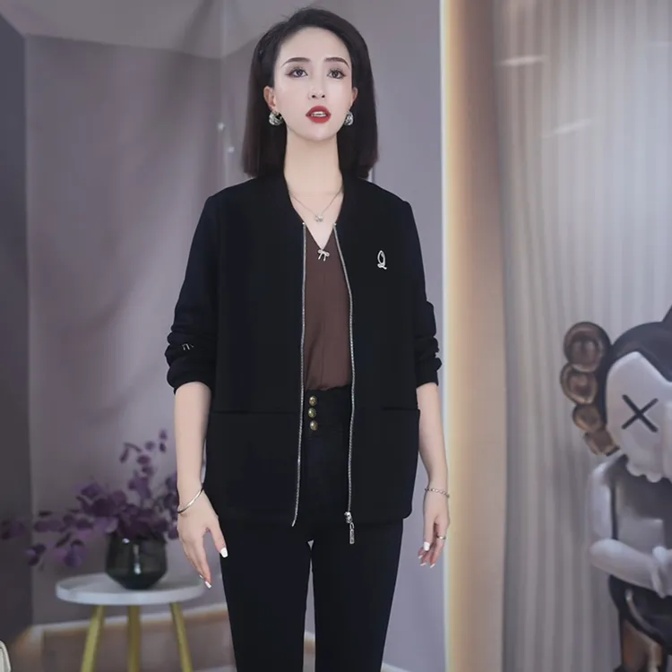 2025秋季新款时尚黑色拉链外套女中老年收腰显瘦百搭气质减龄上衣