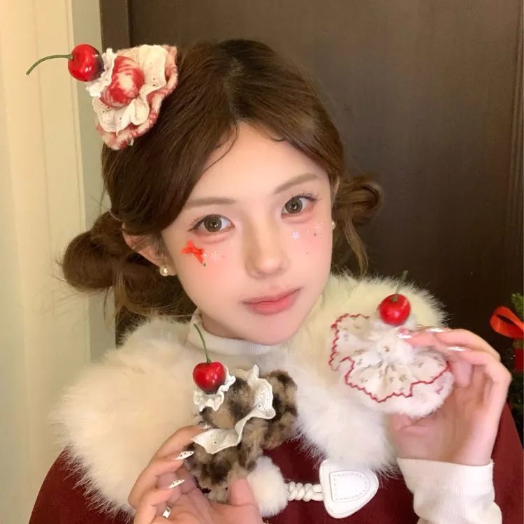 圣诞头饰甜美可爱樱桃毛绒蛋糕帽发夹女侧边夹生日拍照道具发饰