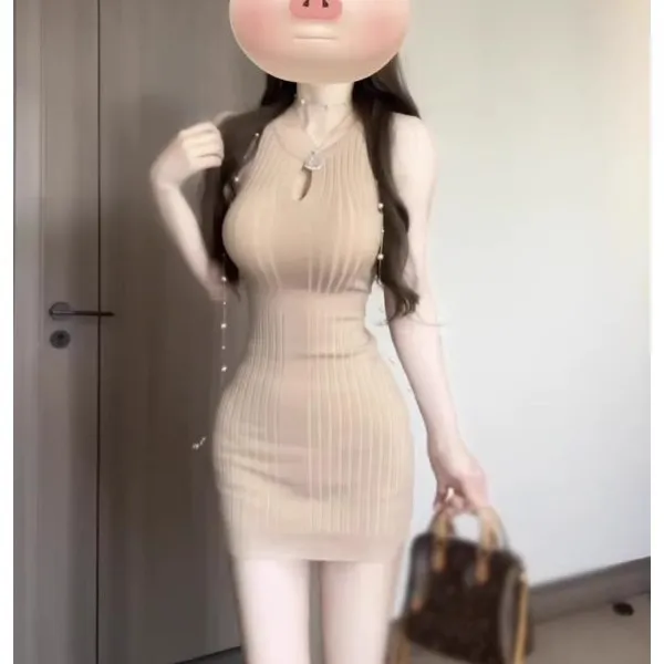 纯欲风辣妹复古针织镂空挂脖连衣裙收腰修身包臀短裙夏C64400#qc