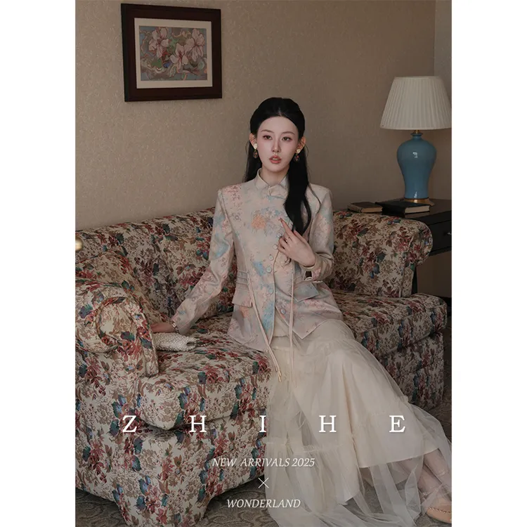 无艳一禾【雾里生花】静奢法式人棉印花收腰外套+纱裙