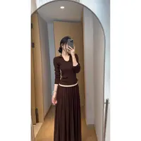 【松露】极简拼色U领上衣松紧腰半裙套装
