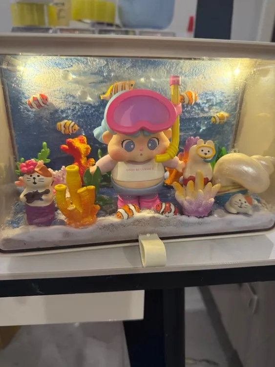 奶油胶造景抽屉展示柜玩具海底世界透明亚克力陈列带灯阶梯防尘柜