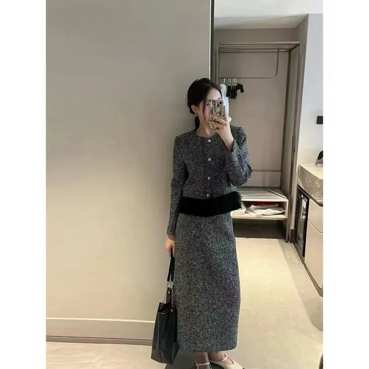 2025新款法式气质名媛风秋冬季小香风两件套