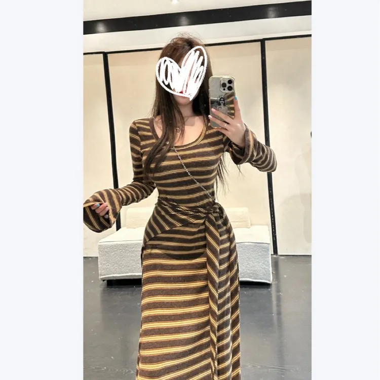 运补}大码轻熟风长袖条纹连衣裙女2025新款秋季复古收腰显瘦裙子