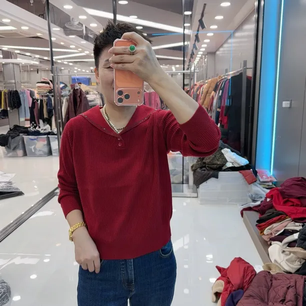 韩版抗起球6色披肩烫钻领毛衫7627欧美