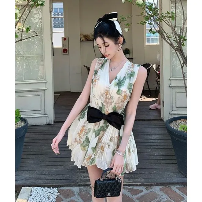 2025夏季新款绝美高级感独特漂亮法式茶歇气质名媛风碎花连衣裙女
