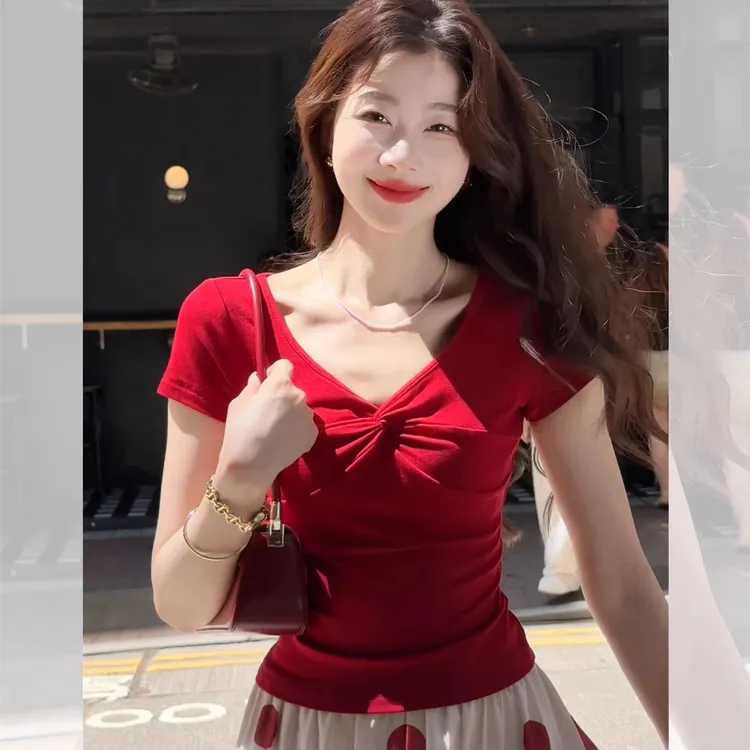 复古港风红色扭结不规则正肩短袖T恤女2025夏季漂亮的短款小上衣