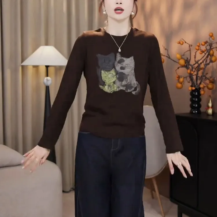 洋气圆领印花长袖T恤女2026新款秋季宽松显瘦时尚独特高级感上衣