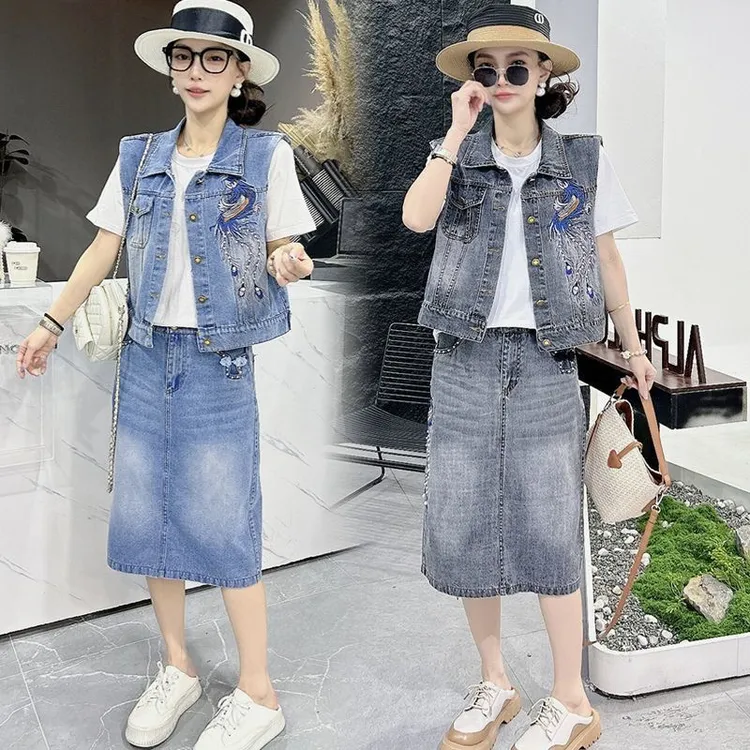 时尚大码牛仔套装女2025夏新款短袖T恤刺绣凤凰马甲半身裙三件套