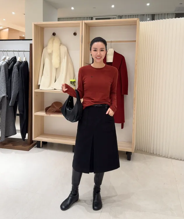 鑫燃KIKI  时尚休闲百搭圆领长袖T恤 259188 MHT