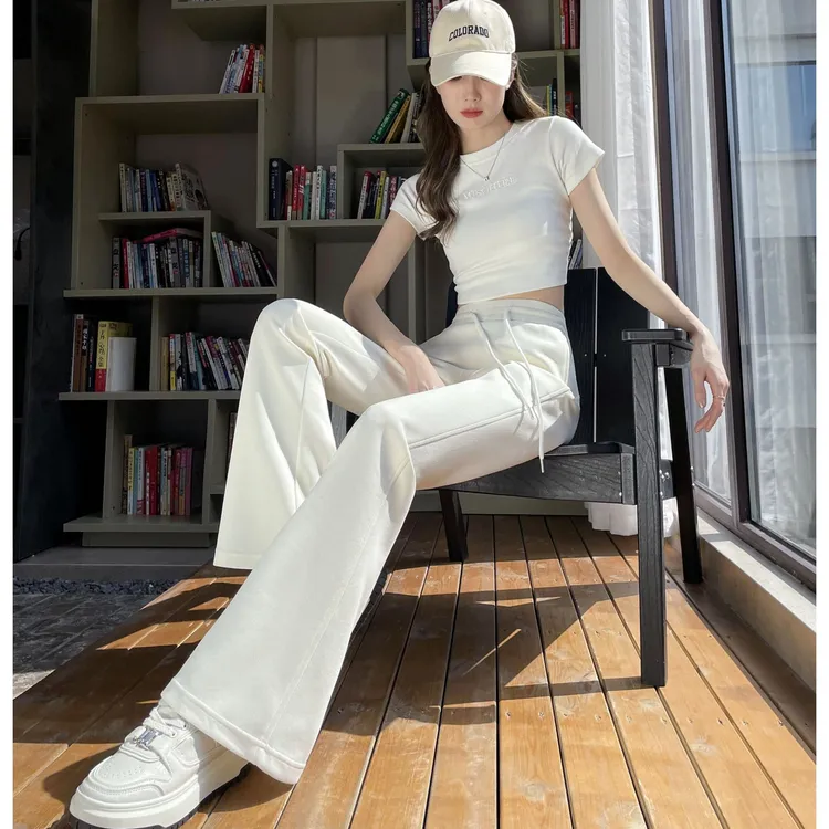加长白色微喇运动裤女春秋薄款2025新款高腰显瘦垂感小个喇叭卫裤