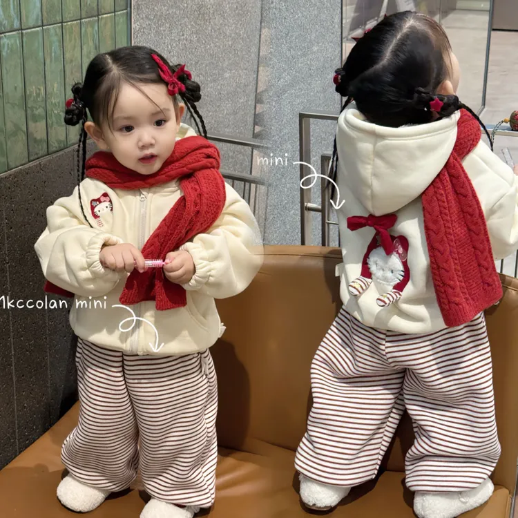 女童洋气宽松秋冬女宝宝卡通套装加绒加厚衣服儿童外套裤子两件套