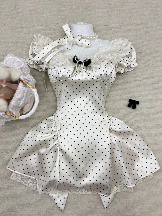 芙芙月miu系波点杏色吊带连衣裙女法式清纯收腰裙子