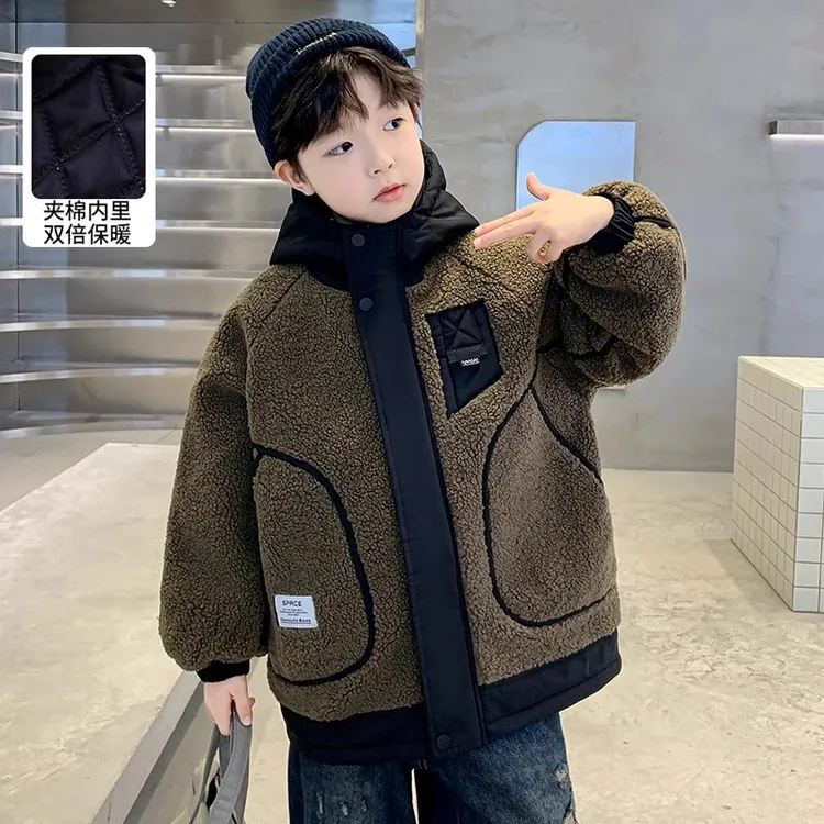 男童加厚外套秋冬款2025新款儿童冬季羊羔绒毛毛衣中大童帅洋气潮
