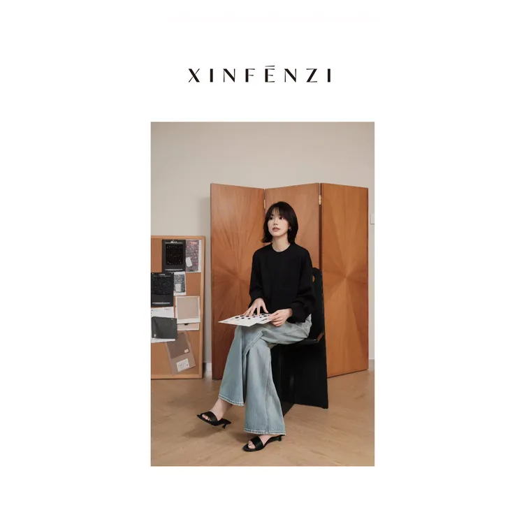 【追自由】XINFENZI 丝光双面长绒棉随意扭高品质小上衣 FS36607