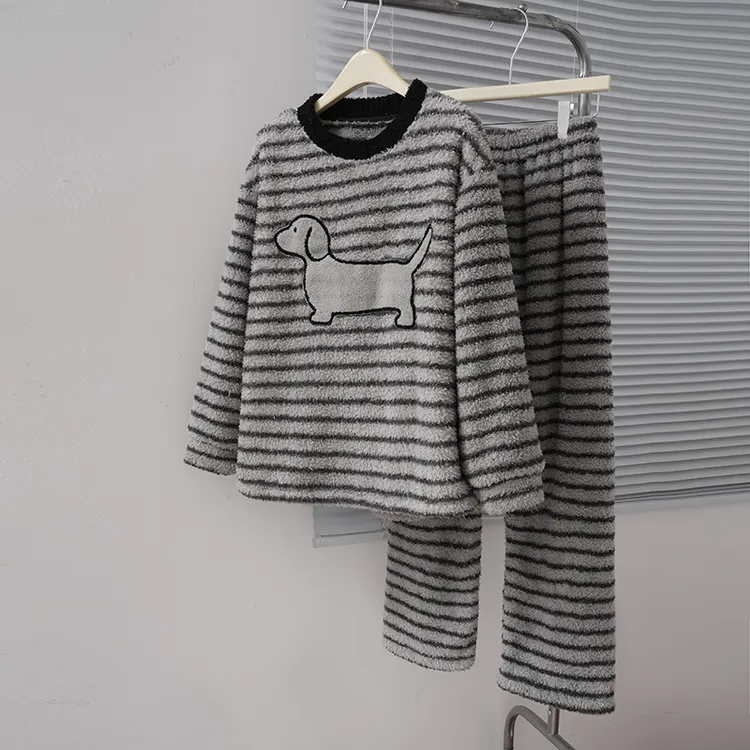 半边绒珊瑚绒保暖秋冬季睡衣女款爆款2025新款加绒加厚家居服套装