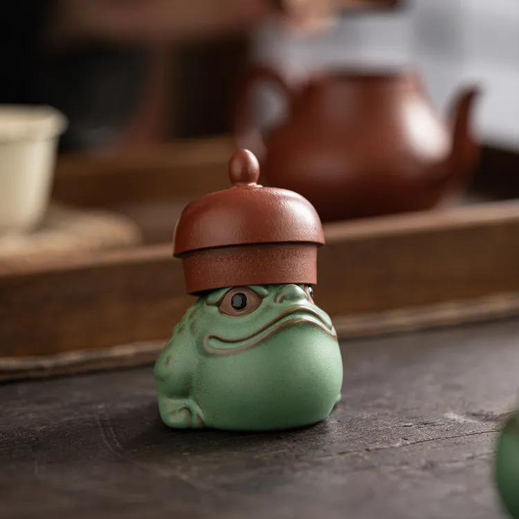创意陶瓷招财三足金蟾茶宠摆件可养个性茶玩茶台茶桌茶具配件盖置