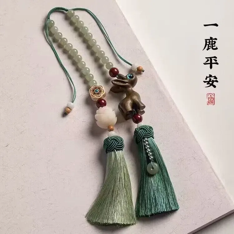 新车载创意流苏车内装饰品男女款檀木一路平安汽车挂件后视镜挂件