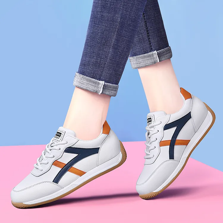 2025秋季真皮软底小白鞋百搭女鞋运动防滑休闲阿甘鞋透气旅游跑步