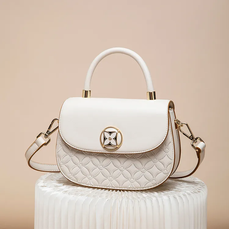 白月光马鞍包包女真皮夏2025新款时尚质感百搭手提包斜挎小包纯色