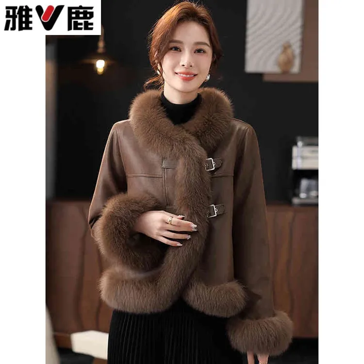 雅鹿冬季毛领保暖羽绒服中古风高级感环保皮草大衣女气质百搭长袖