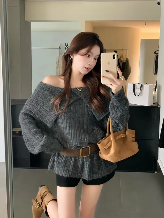 小众炸街高级感女装秋季毛衣时尚宽松慵懒风一字肩针织上衣两面穿