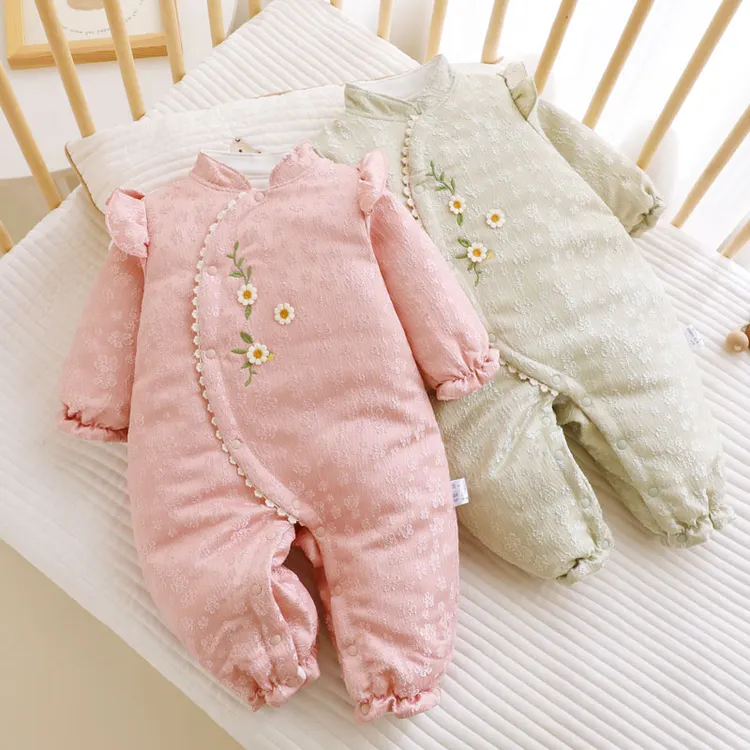 秋冬婴儿连体棉袄夹棉加厚新生儿棉服中国风小旗袍棉衣女宝宝外穿