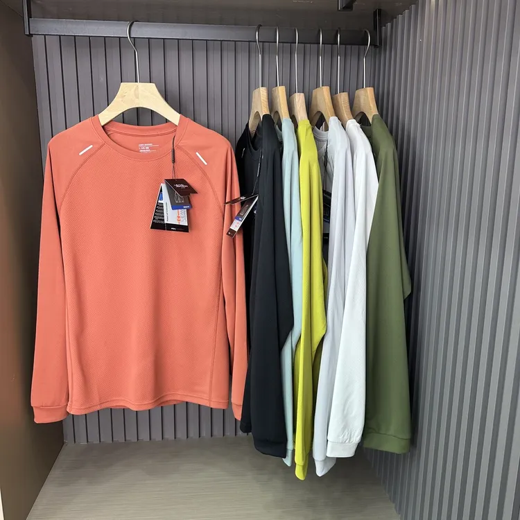 掌柜自留！不可多得！男女情侣款早春运动户外长袖T恤0538