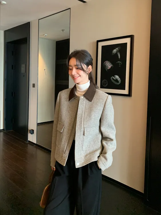 2025新款肌理短款毛呢外套女夹棉秋冬撞色灯芯绒