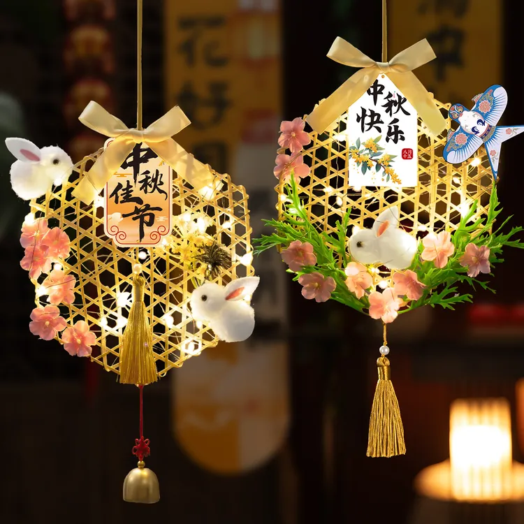 2025新款中秋节挂件竹编发光灯笼挂饰客厅场景布置小兔子花灯装饰