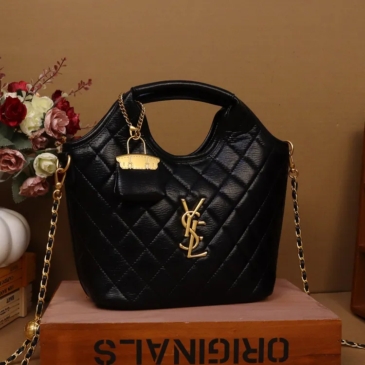 轻奢高级感小香风菱格链条包包女2025新款百搭单肩斜挎水桶包黑色