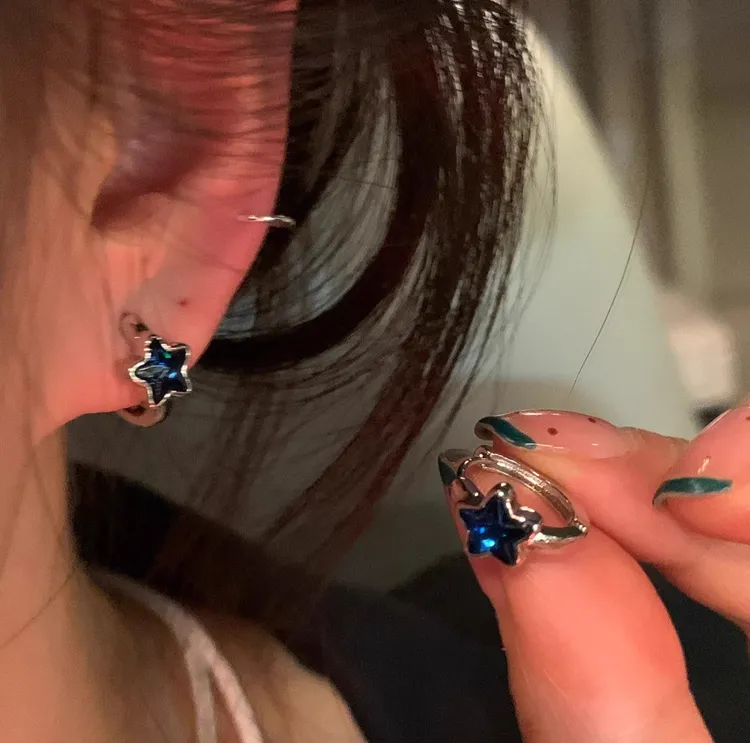 S925银针蓝色星星耳钉女洋气圈圈耳环时尚耳饰耳扣耳圈爆款冷淡风