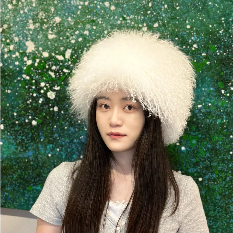 2025新款高档长须绒毛毛半帽发箍优雅洋气遮白发头箍戴帽子羊毛