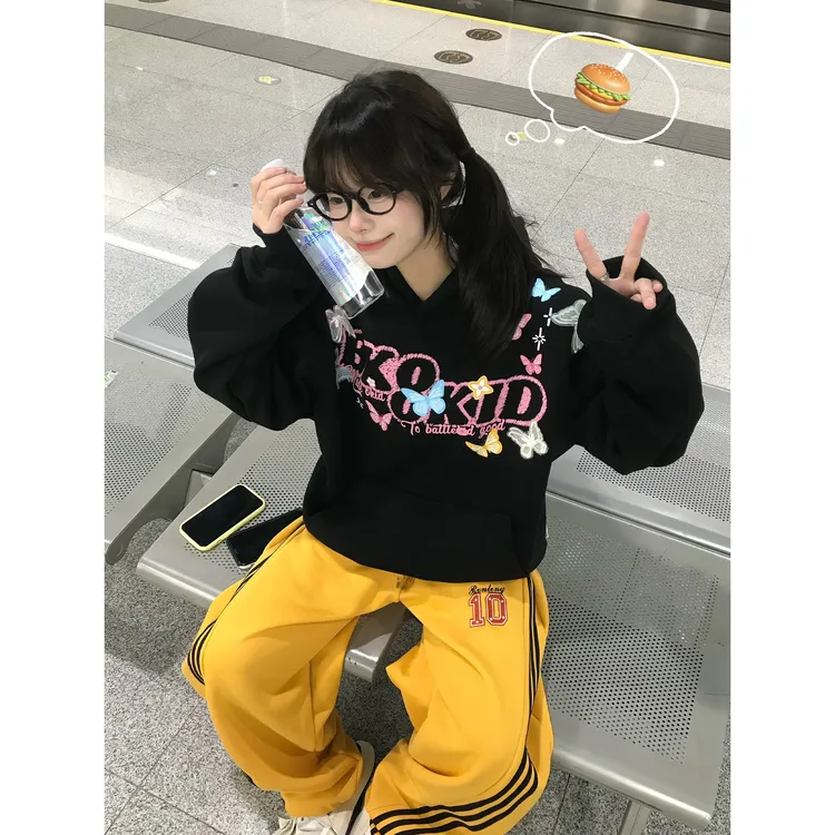 文文不乖原创复古手绘字母蝴蝶印花连帽卫衣男女秋季宽松情侣上衣